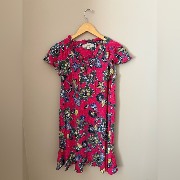 LOFT Dresses & Skirts - LOFT Pink and Green Floral Dress with ruffle sleeves Size XS